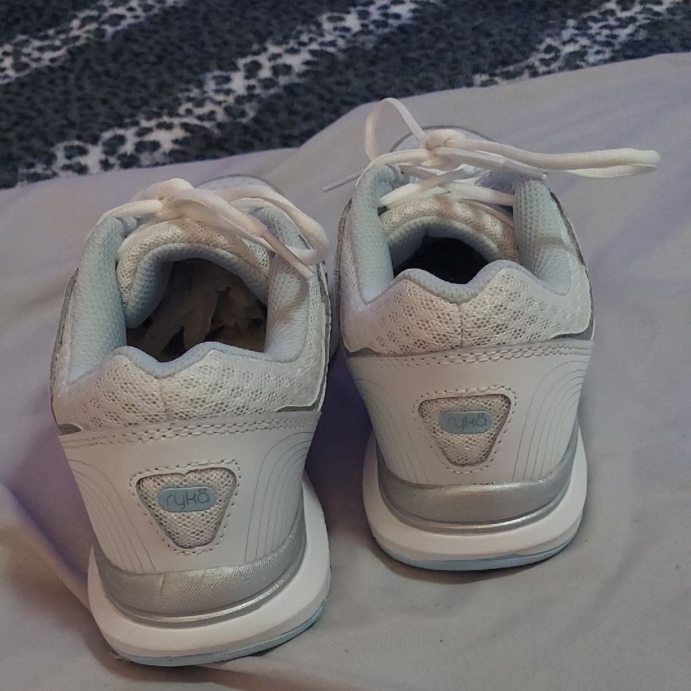 4/$12 Ryka  White Athletic Sneakers - Picture 4 of 10